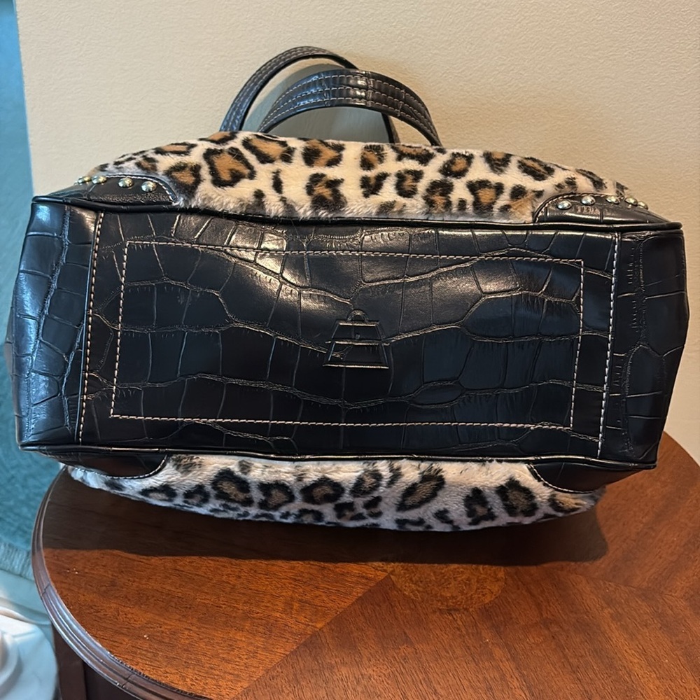 Kathy Van Zeeland   Leopard Faux fur shoulder bag  Croc leather trim 3 compartme - Picture 9 of 17